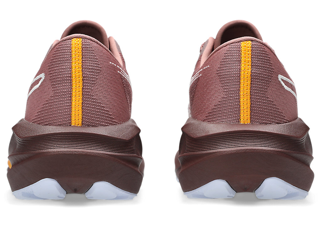 Purchase (W) ASICS Novablast 5 TR Zapatillas Running Nature Bathing/Rubble Red 1012B911-600