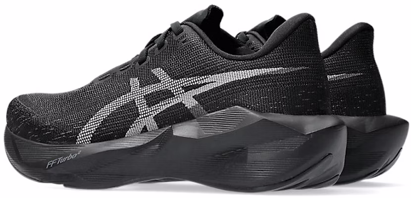 (W) ASICS Novablast 6 Hardloopschoenen Zwart/Zwart 1012C008-002 Lookbook (W) ASICS Novablast 6 Hardloopschoenen Zwart/Zwart 1012C008-002