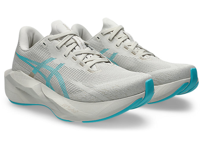 Order (W) ASICS Novablast 6 Hardloopschoenen Soft Oat/Energy Aqua 1012C008-250