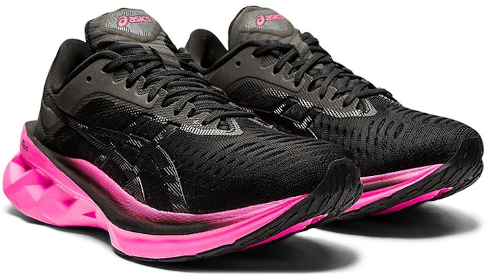 (W) ASICS Novablast 'Hitam Pink Glo' 1012A584-003 Lookbook (W) ASICS Novablast 'Hitam Pink Glo' 1012A584-003