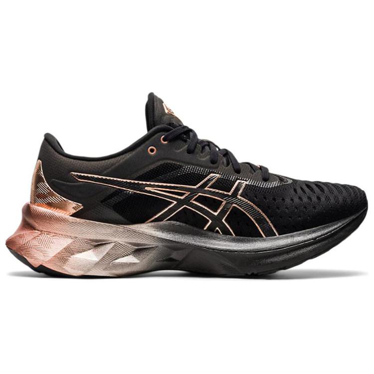 Order (W) ASICS Novablast ''Zwart Rose Goud'' 1012B014-001