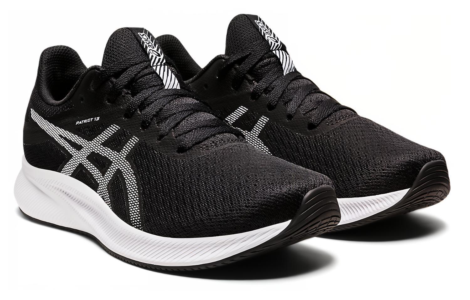 Lookbook (W) ASICS Patriot 13 D Wide ''Schwarz Weiß'' 1012B382-001
