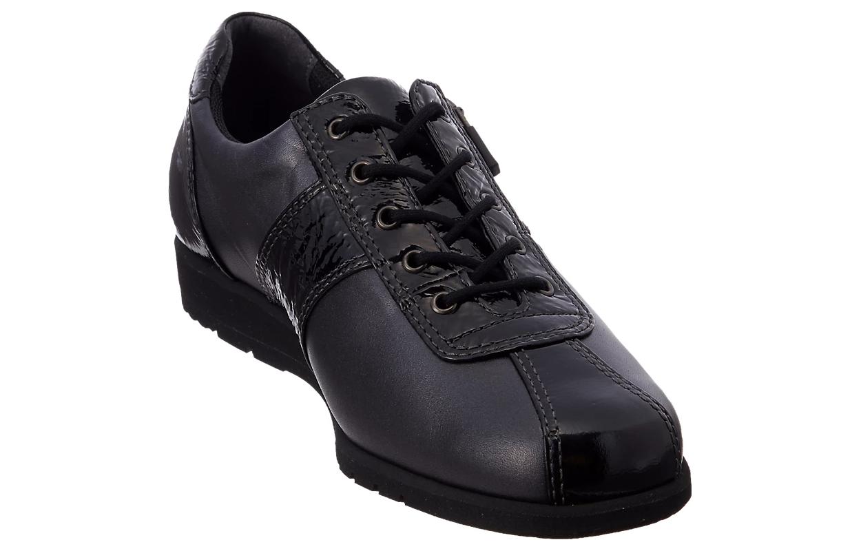 Lookbook Asics Pedala 圓頭舒適 耐磨透氣 低筒 生活休閒鞋 女款 黑色