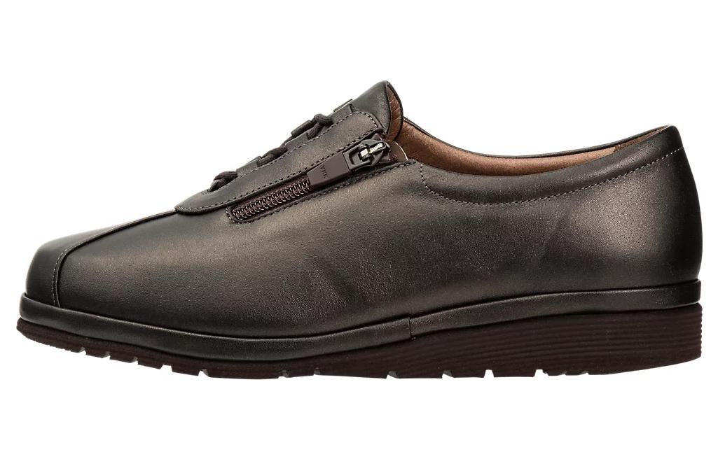 Buy (W) ASICS Pedala 棕色休闲低帮鞋 WPM466-M28