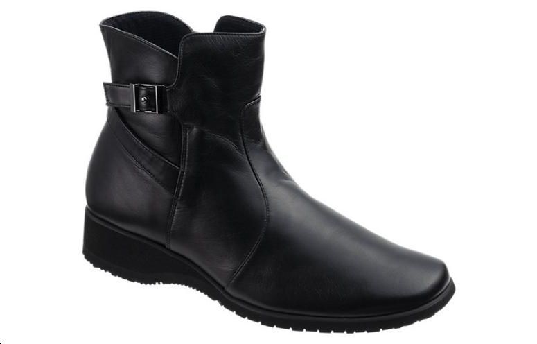 Lookbook (W) ASICS Pedalla 'But Keluaran Pendek Hitam' WP689M-90