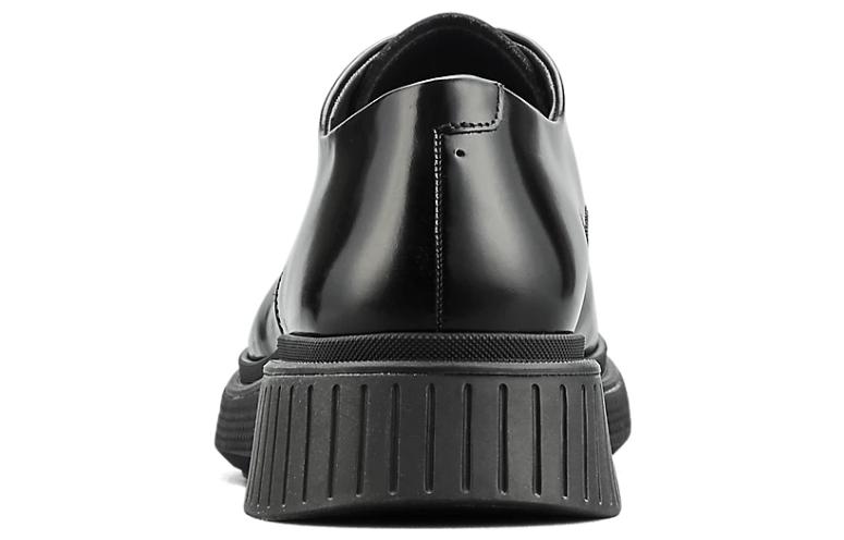 Shop (W) アシックス ランウォーク 日本限定 「万能快適ブラック」 1232A066-007