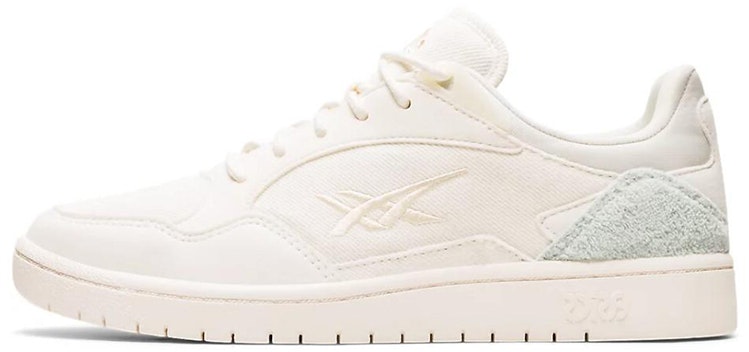 asics-skycourt-cream-lichen-rock-wmns