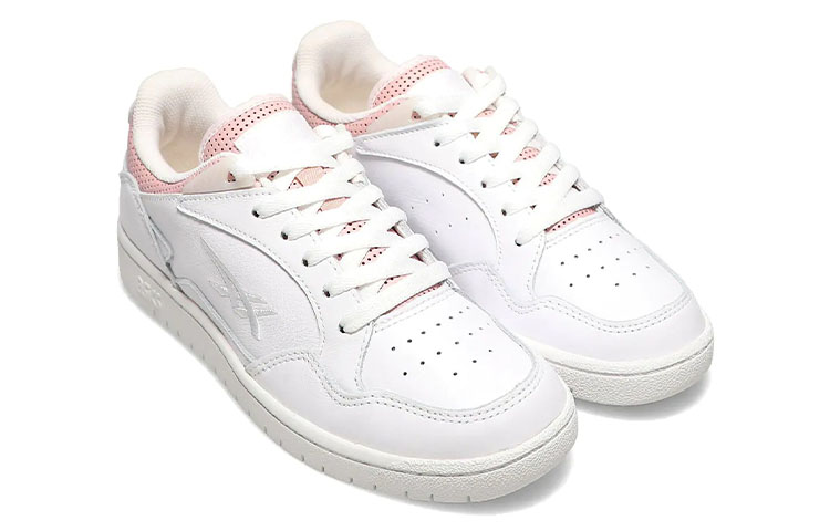 Lookbook (W) アシックス スカイコート「白桃ジンジャー」 1202A245-102