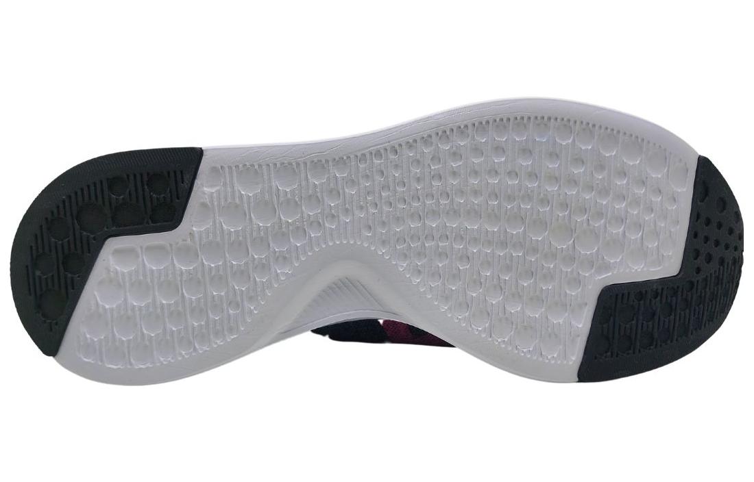 Shop (W) アシックス ストリートワイズ グレーレッド 1202A183-004