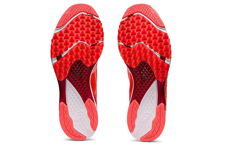Details for (W) ASICS Tarther Pro Merah/ 'Putih' 1012A928-700