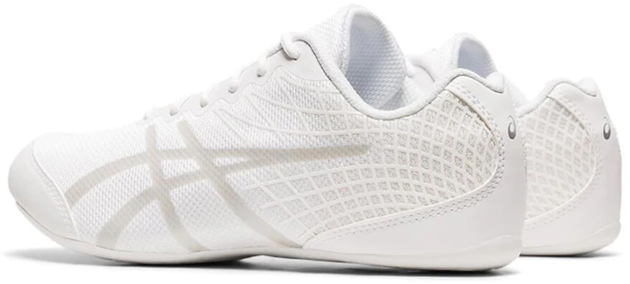 (W) ASICS Ultralyte Cheer 2 'Putih Silver' Sepatu Cheerleader Q559N-0193 Lookbook (W) ASICS Ultralyte Cheer 2 'Putih Silver' Sepatu Cheerleader Q559N-0193