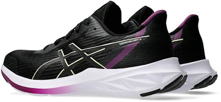 (W) ASICS Versablast 3 'Hitam Cool Matcha' 1012B511-005 Lookbook (W) ASICS Versablast 3 'Hitam Cool Matcha' 1012B511-005