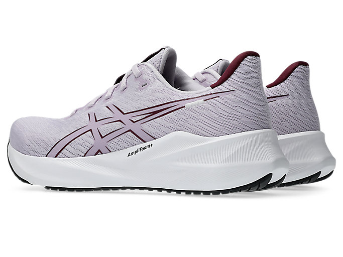 Lookbook (W) ASICS Versablast 4 跑鞋 紫紅/紅薯紫 1012B775-503