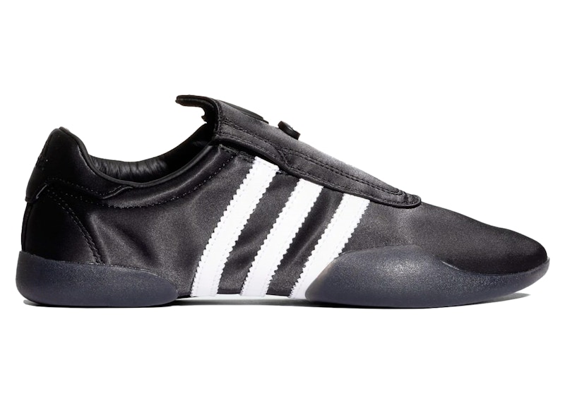 (Women) atmos pink x adidas Taekwondo Mei 'Black Ribbon' JR8001