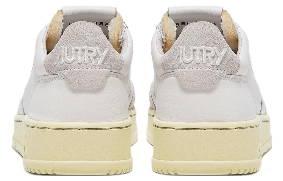 Shop (W) AUTRY Open Low 皮革绒面 "白色" AOLW-CE10