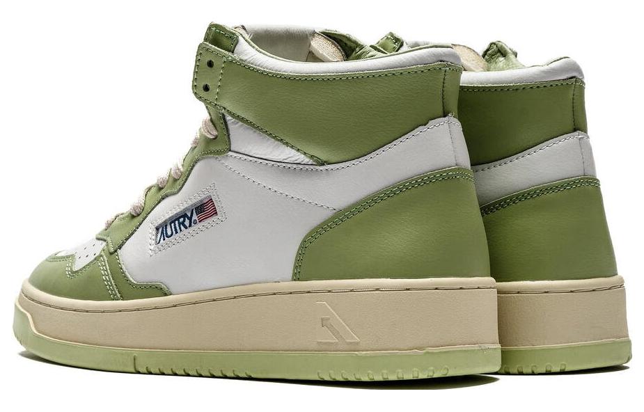 Shop (W) 오트리 하이탑 스니커즈 '화이트 그린' (Autori Hai Tap Seunikeojeu 'Hwaiteu Geurin') AUMW-WB24