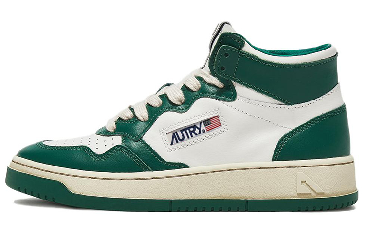 (Women) AUTRY Medalist Mid Leather Sneakers Two-Toned 'White Green' AUMW-WB03