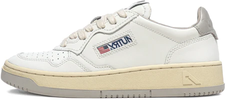 (Women) AUTRY Medalist Leather Low 'White Grey' AULW-BB50 (Women) AUTRY Medalist Leather Low 'White Grey' AULW-BB50