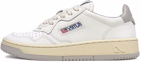 (Women) AUTRY Medalist Leather Low 'White Grey' AULW-BB50 (Women) AUTRY Medalist Leather Low 'White Grey' AULW-BB50