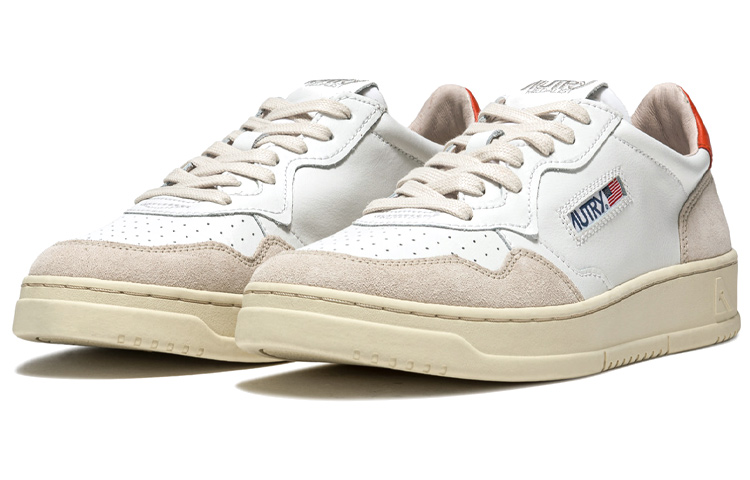 Order (W) AUTRY Medalist Kulit Suede Rendah 'Putih Beige Oranye' AULW-LS45