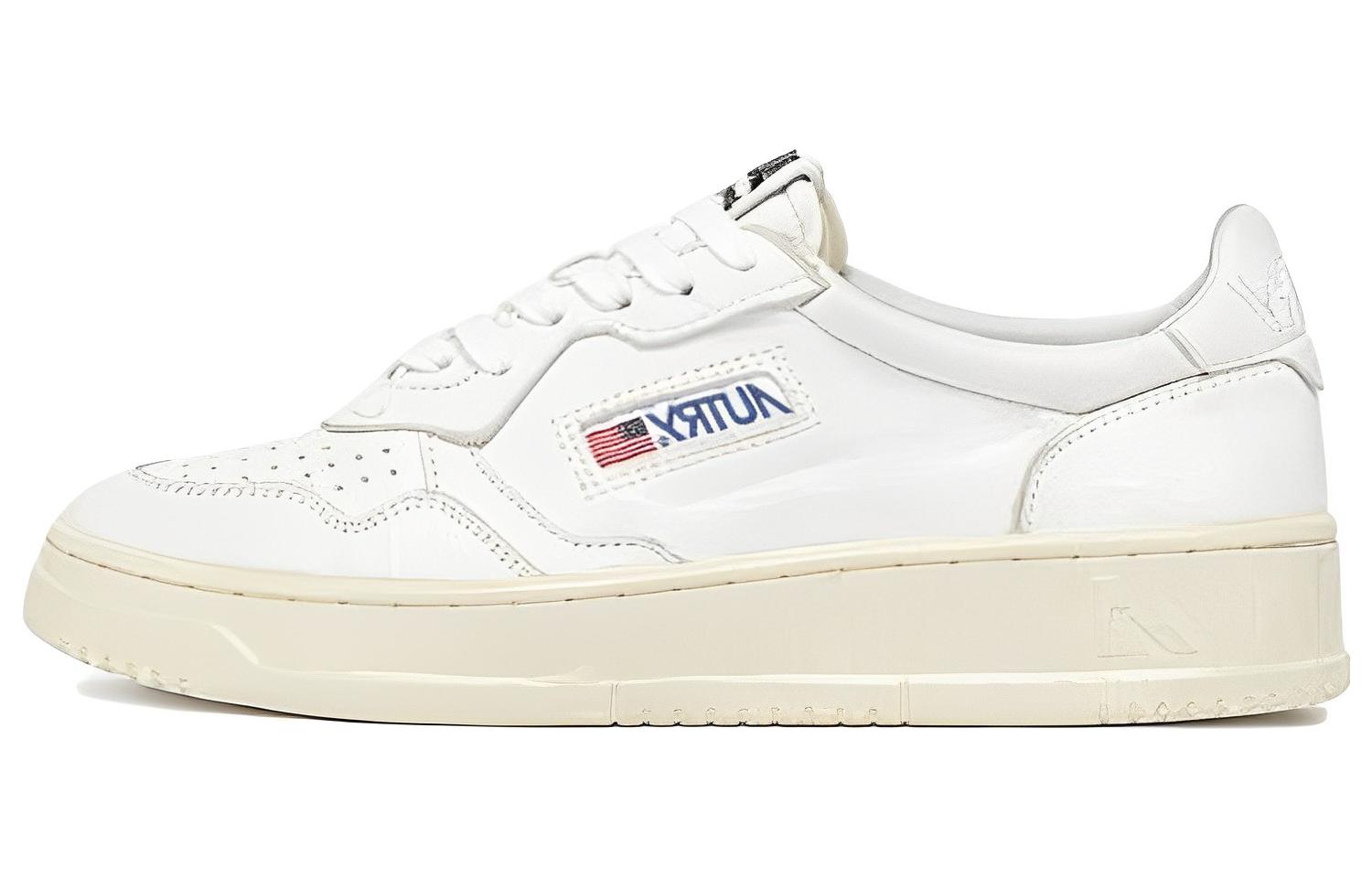 (W) AUTRY Medalist Low 'Beige'