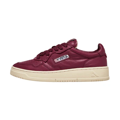 (W) AUTRY Medalist Low 'Burgundy Goat Leather'