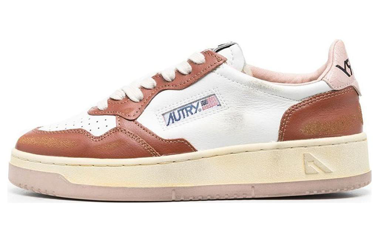 (W) AUTRY Medalist Low 'Distressed White Brown'