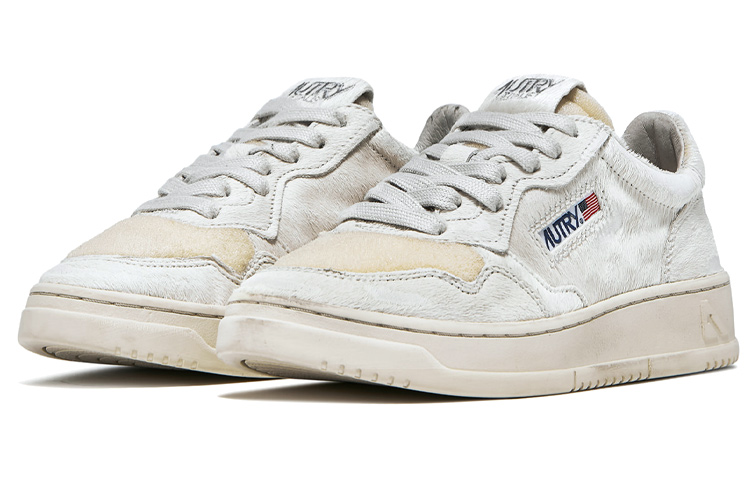 Order (W) AUTRY Medalist Low '象牙白' AULW-PP01