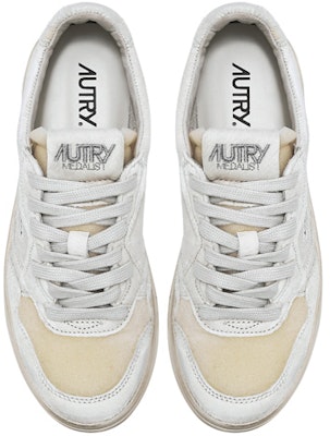 (W) AUTRY Medalist Low '象牙白' AULW-PP01 Lookbook (W) AUTRY Medalist Low '象牙白' AULW-PP01