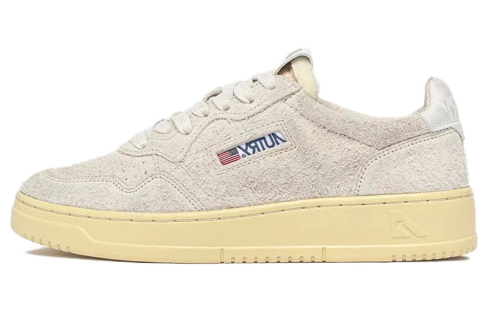 (W) AUTRY Medalist Low 'Sand Brown'