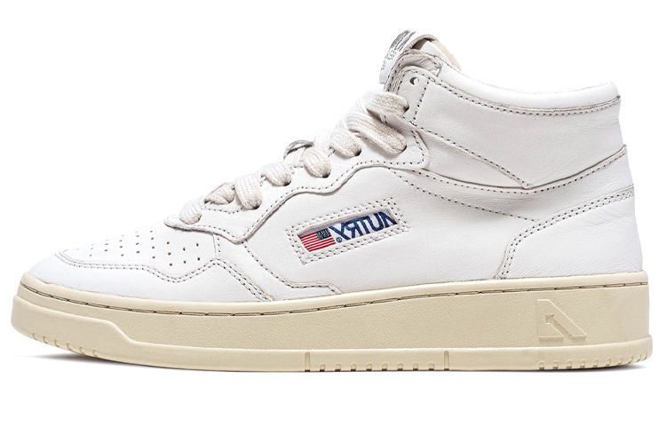 (Women) AUTRY Medalist Low 'White' AUMW-GG04