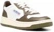Lookbook (W) AUTRY Medalist Low Bicolor 'Putih Hijau Zaitun' AULW-WB33