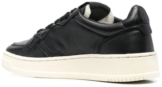 (W) 오트리 메달리스트 로우 "블랙" (염소 가죽) AULW-GG05 Lookbook (W) 오트리 메달리스트 로우 "블랙" (염소 가죽) AULW-GG05