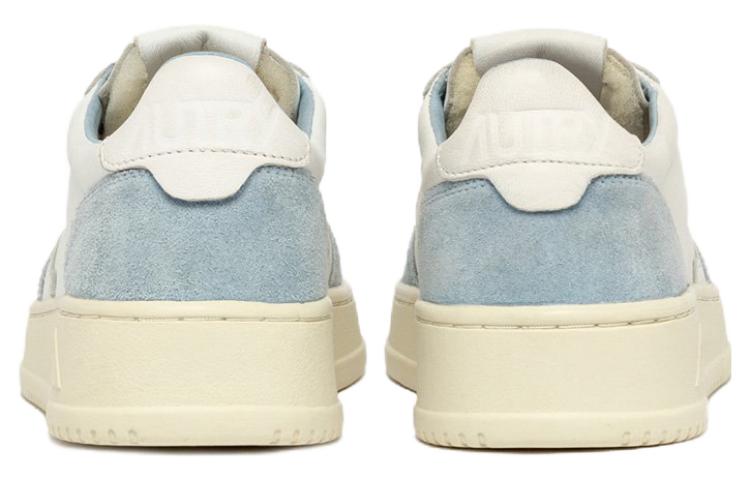 Shop (W) AUTRY Medalist Low Kulit Kambing dan Suede 'Biru Muda' AULW-GS26