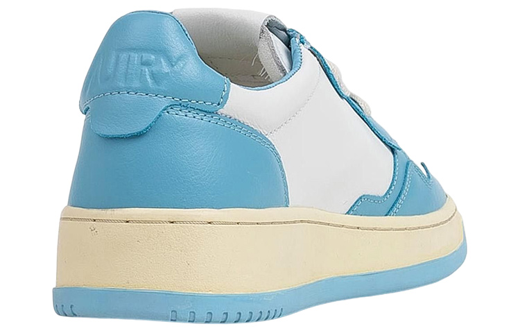 Purchase AUTRY Medalist 女款白蓝做旧皮革低帮圆头时尚板鞋