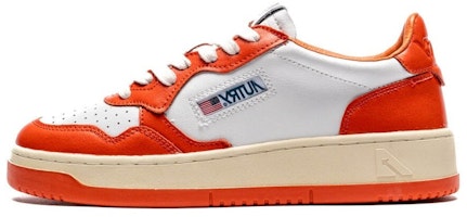 (Women) AUTRY Medalist Low Top Bicolor 'White Orange' AULW-WB21 (Women) AUTRY Medalist Low Top Bicolor 'White Orange' AULW-WB21