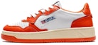 Buy (W) AUTRY Medalist Low Top Bicolor 'Blanco Naranja' AULW-WB21