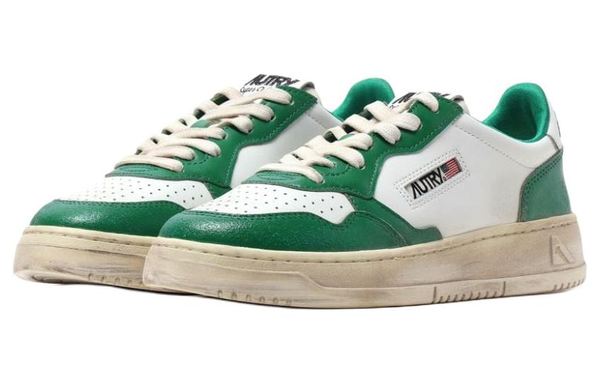 Lookbook (W) AUTRY 复古绿低帮运动鞋 AVLW-BC05