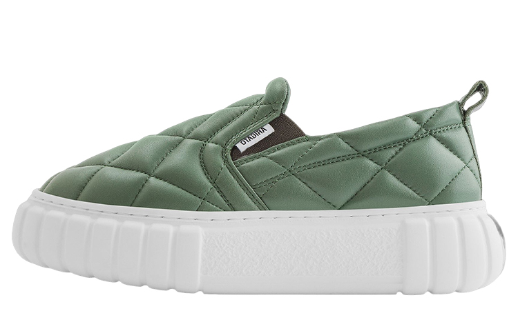 (W) Axel Arigato Slip-On Sneaker 'Green Fashion'