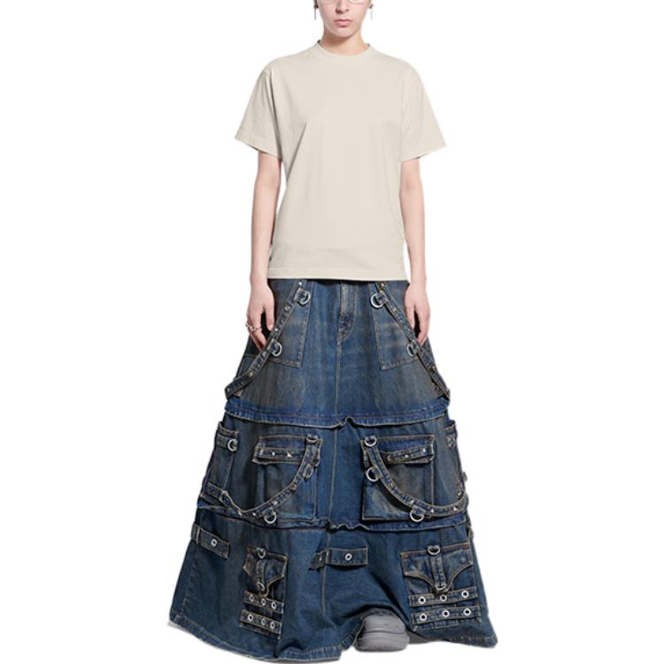 Lookbook (Women) Balenciaga  Beige Slim Fit Crew Neck Casual T-Shirt. 670943TLVH90905