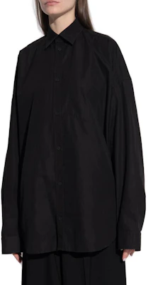 (W) Balenciaga Baju Hitam Lengan Panjang dengan Satu Butang & Kolar Tajam 725395TYB181000 Lookbook (W) Balenciaga Baju Hitam Lengan Panjang dengan Satu Butang & Kolar Tajam 725395TYB181000