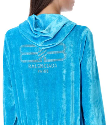 (W) Balenciaga Hoodie Velvet Biru dengan Poket Kanggaru dan Zip. 751792TOV104900 Sizing (W) Balenciaga Hoodie Velvet Biru dengan Poket Kanggaru dan Zip. 751792TOV104900