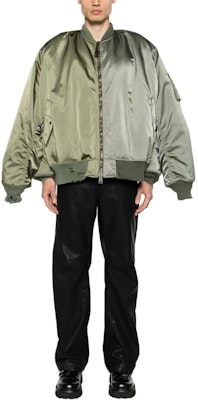 (W) Balenciaga Hijau Jaket Zip-Up Fit Santai 790763TYD31 Lookbook (W) Balenciaga Hijau Jaket Zip-Up Fit Santai 790763TYD31