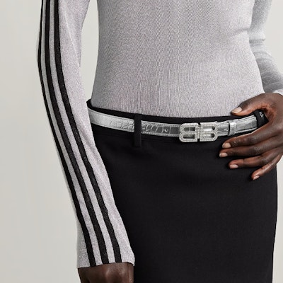 (W) Balenciaga Tali Pinggang Perak dengan Corak Timbul Kulit Buaya. 1647597301844244 Lookbook (W) Balenciaga Tali Pinggang Perak dengan Corak Timbul Kulit Buaya. 1647597301844244