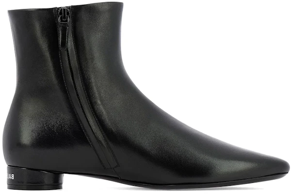 (W) Stivaletti Balenciaga in Pelle Nera 590993WA8F41006 Order (W) Stivaletti Balenciaga in Pelle Nera 590993WA8F41006