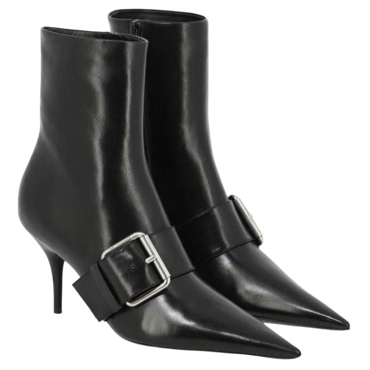 Shop Balenciaga巴黎世家 BB 低筒靴 皮革 尖頭 女款 黑色