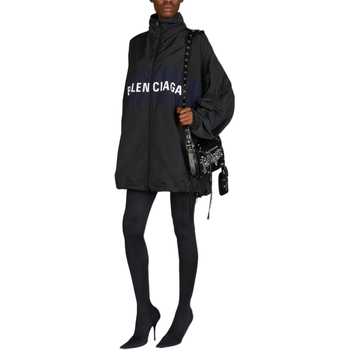 Purchase (W) Balenciaga Jaket Hitam Letter Print Colorblock Zip-Up 725302TP0061000