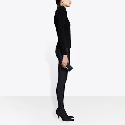 (W) Balenciaga Sweater Hitam Pagoda Velvet Rajut Kabel 641505T51521000 Purchase (W) Balenciaga Sweater Hitam Pagoda Velvet Rajut Kabel 641505T51521000