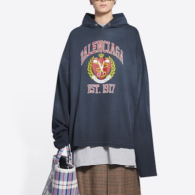 (W) 발렌시아가 블루 로고 레터 프린트 후디. 674679TLV898067 Purchase (W) 발렌시아가 블루 로고 레터 프린트 후디. 674679TLV898067