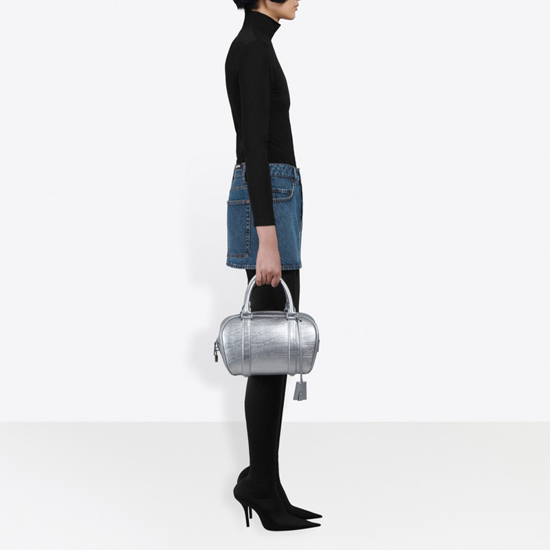 Details for (W) 발렌시아가 블루 로우웨이스트 데님 미니 스커트 레귤러 핏 626000TDW146020